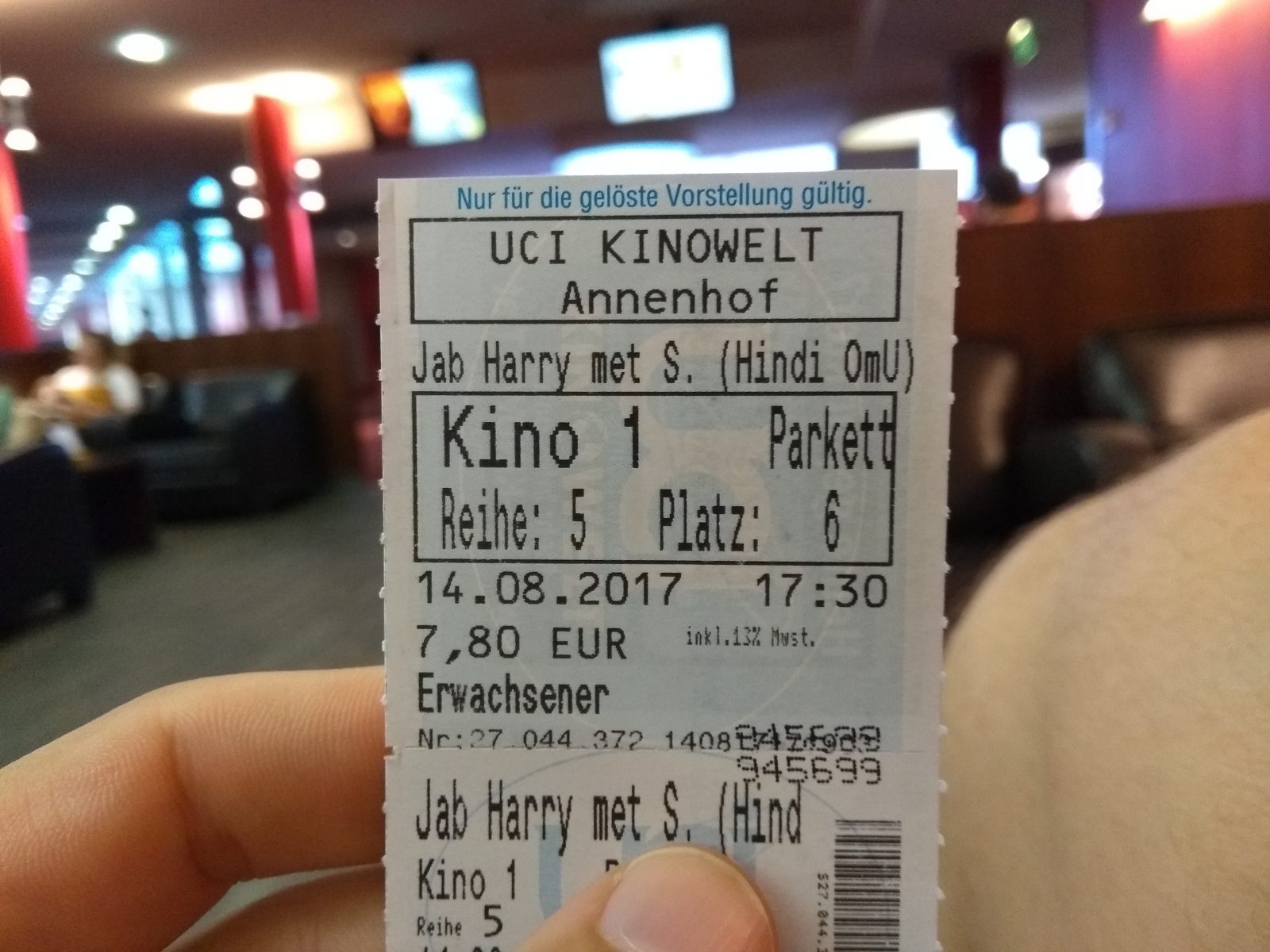 Zur Reisevorbereitung gehörten natürlich auch Bollywood-Filme.